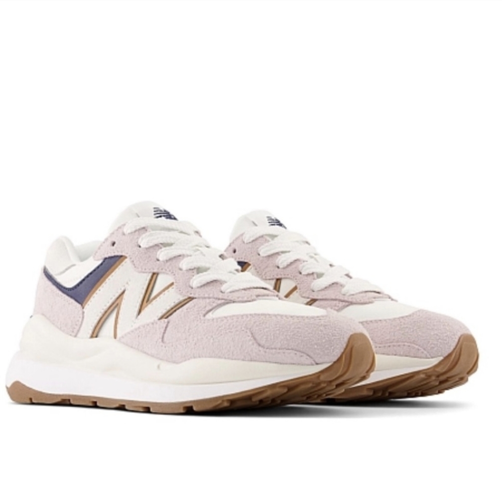 New Balance 57/40 Retro Running Shoes / Sneaker - Stone Pink / Sea Salt